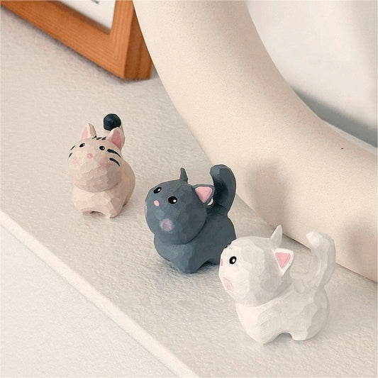 Cute Mini Carved Wooden Cat Figurines, 4PCS Handmade White Gray Brown Kitten Sculpture with Base Craft Set, 1.8"*1.5" Cute Cat Statues Home Decor Art Carving Work