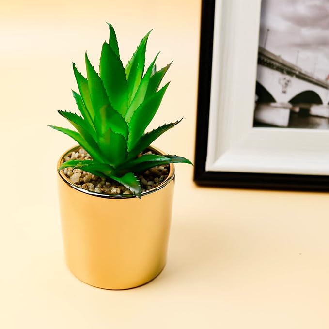 Faux Succulent Artificial Plants 7'' & 5'' in Pots Home Decoration Set of 2 Gold Pots