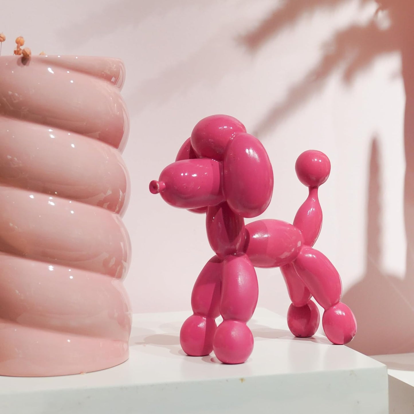 Guichifun Balloon Dog Décor Sculptures Home Décor - 7" Cute Resin Pink Poodle Dog Figurines for Shelf Bookshelf Modern Décor Bedroom Office Decorations Gift for Animal Lovers 7.5 x 4 x 7.5 Inch