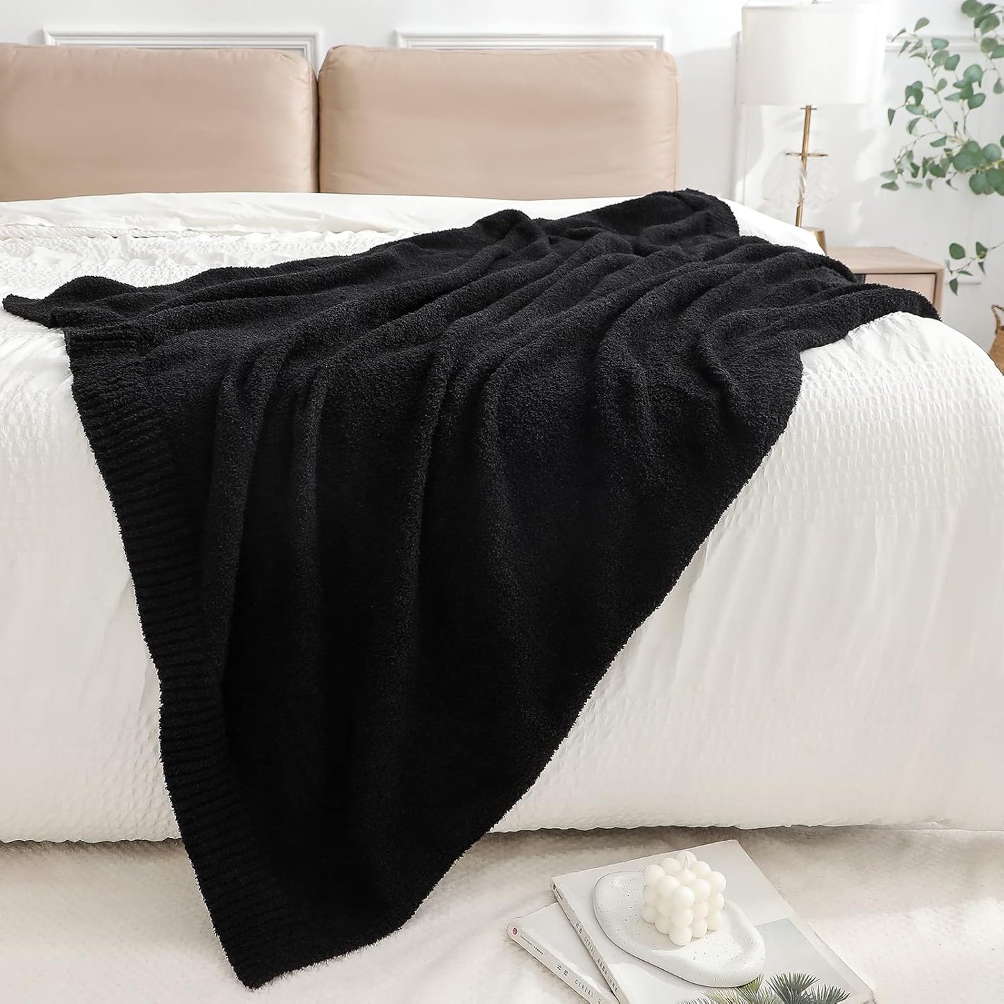 bearberry Super Soft Fluffy Throw Blanket Lightweight Cozy Warm Bed Blankets for Couch Bed Sofa All Season (Black, 60”x80”)