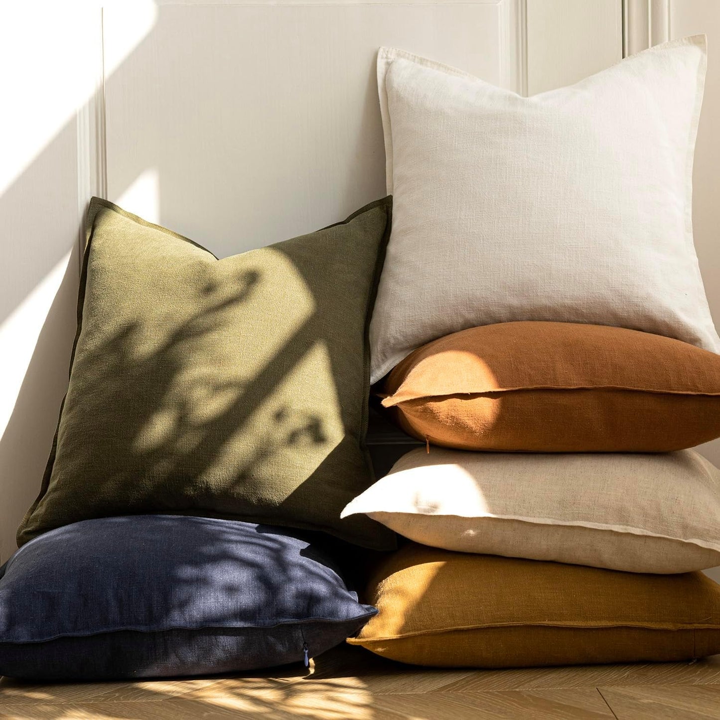 Foindtower Pack of 2, Decorative Linen Soild Throw Pillow Covers Soft Accent Cushion Case Boho Farmhouse Neutral Pillowcase for Couch Sofa Bed Living Room Home Decor 22 x 22 Inch Cream White