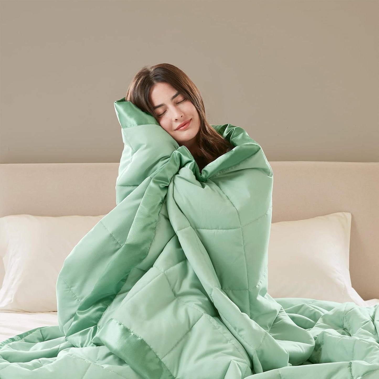 Madison Park Windom Down Alternative Blanket, Premium 3M Scotchgard Moisture Wicking Treatment, Lightweight and Soft Bed Cover For All Season, Satin Trim, Seafoam King