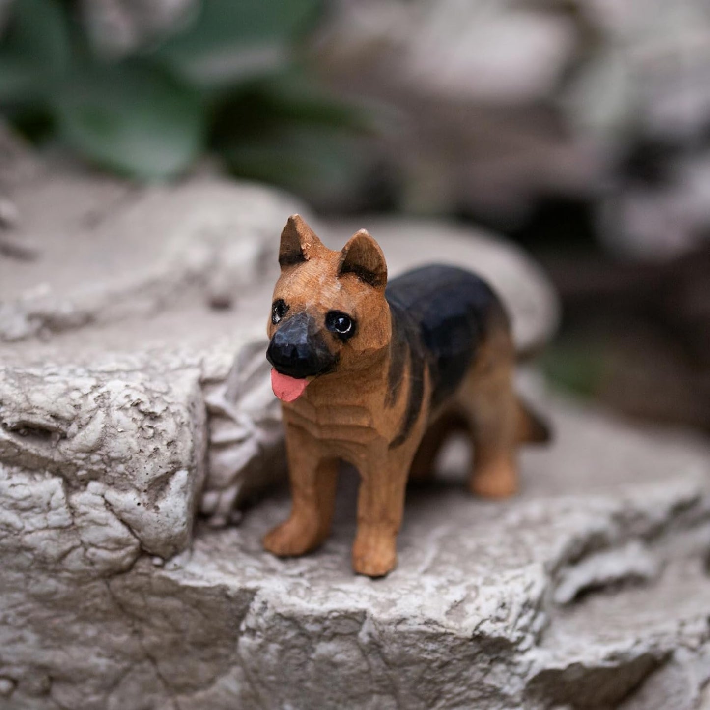 Handmade German Shepherd Dog Figurine - Realistic Wood Carving Statue for Home Decor & Gift - Small Collectible White Cardboard Packaging