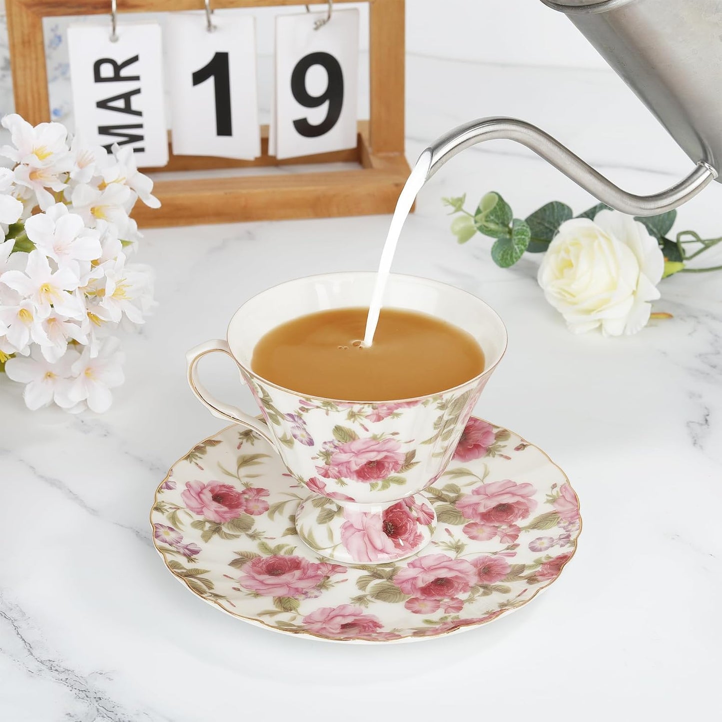 fanquare Rose Tea Cup and Saucer, Vintage Ceramic Tea Cups for Women Gift, Retro Floral Coffee Cup for Cappuccino Black Tea, 5oz