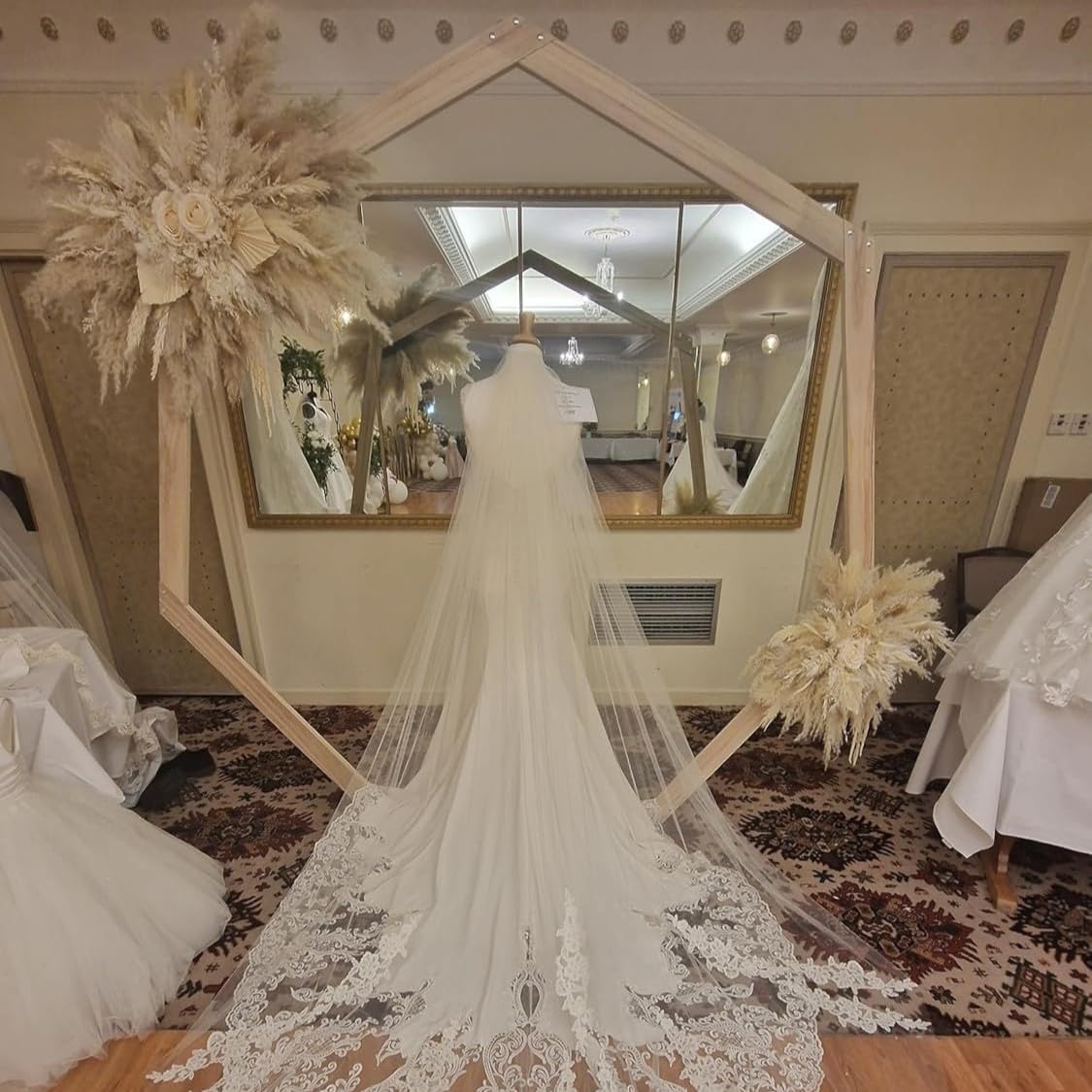 DIY Dried Pampas Wall Decor – Boho Natural Flower Swag with White Roses & Bunny Tails for Wedding Arch or Home Accent(Elegant White Pampas)