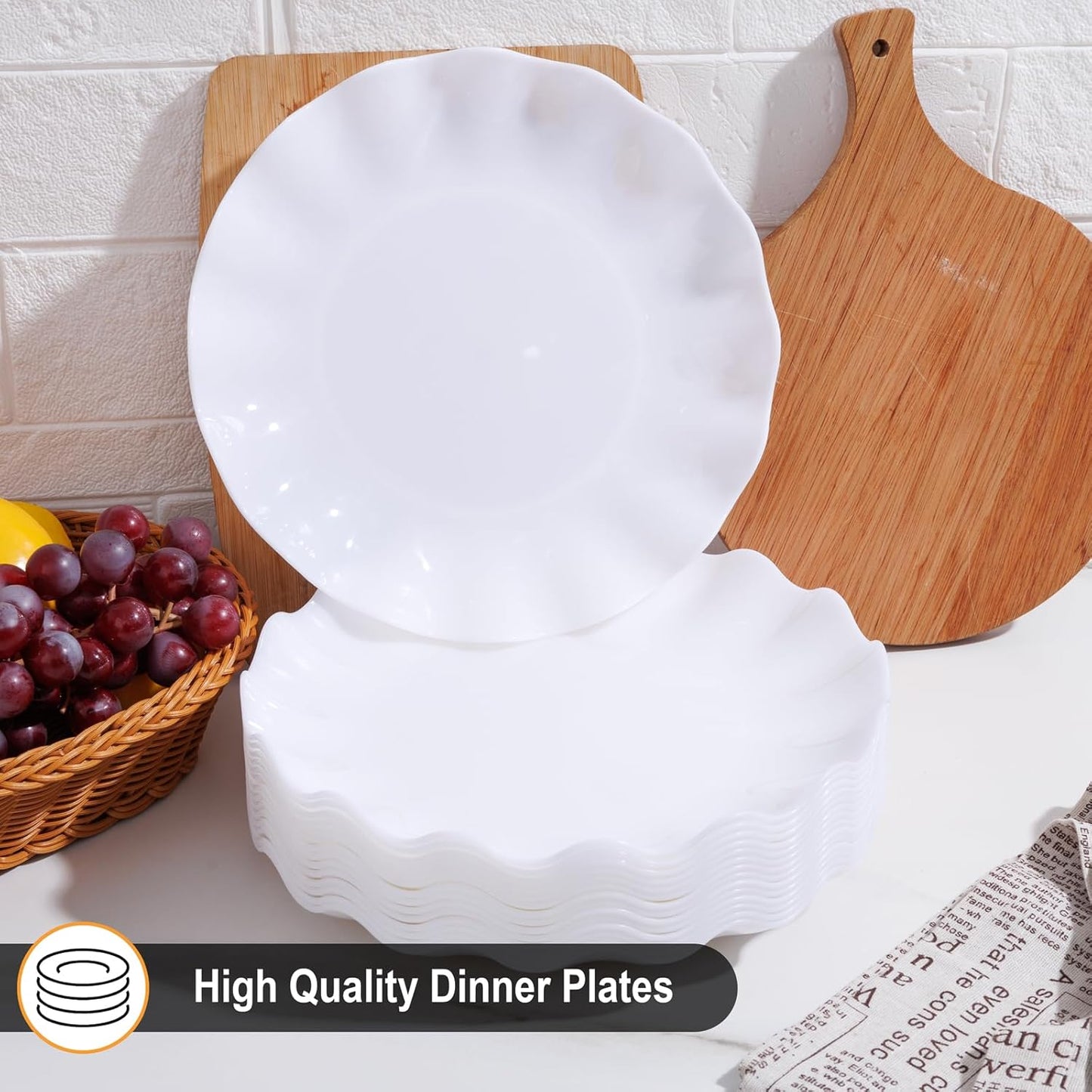 LIYH 20 Pcs 10 Incn White Scalloped Plastic Plates Reusable - Unbreakable Plastic Dinner Plates Camping Outside Plate Dishwasher Safe for Wedding Parties Birthdays Picnics - BPA Free