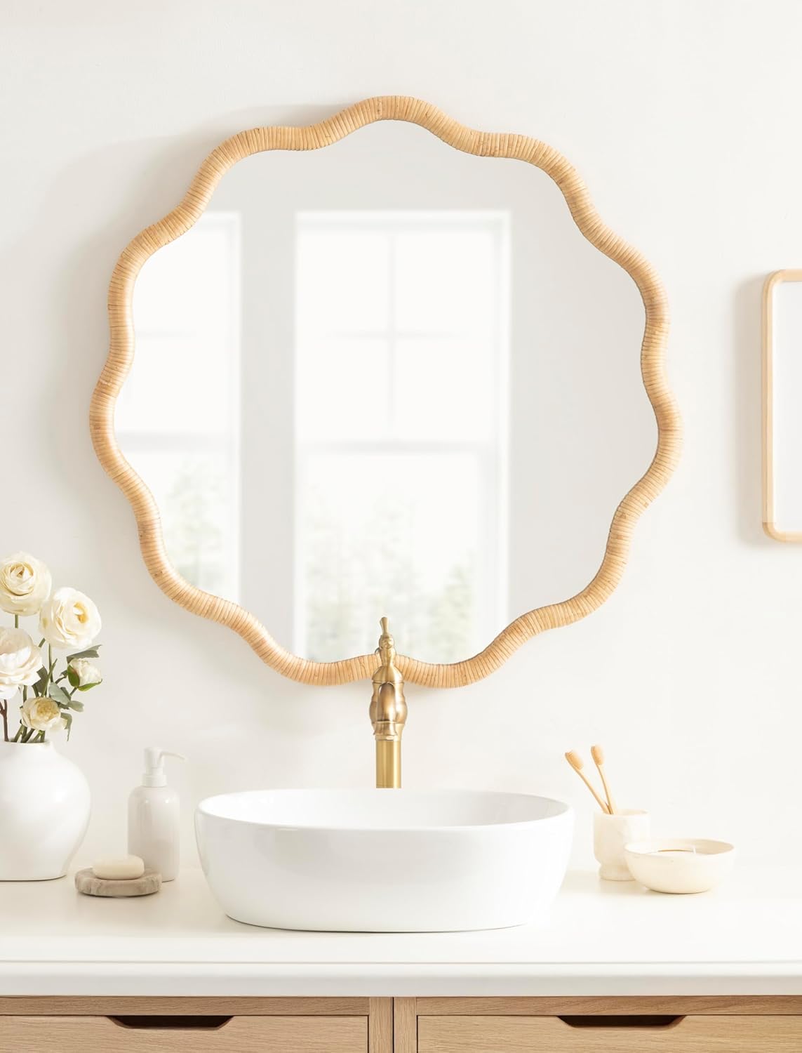 Kate and Laurel Rahfy Boho Scalloped Round Rattan Mirror, 32 Inch Diameter, Natural Wood, Decorative Round Wavy Mirror with Authentic Rattan Frame for Boho Wall Decor