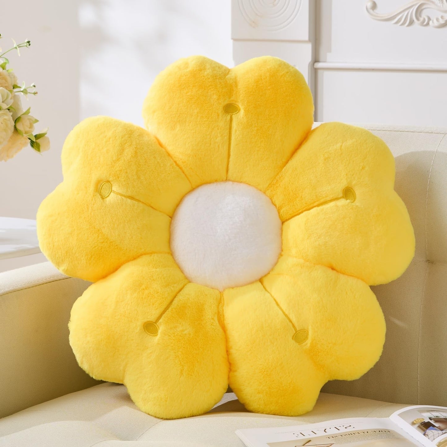 Flower Pillow,Cute Daisy Pillow 15.7In Yellow Flower Shaped Plush Throw Pillow Decorative Cushion for Home Bedroom Sofa Chair Couch Decor