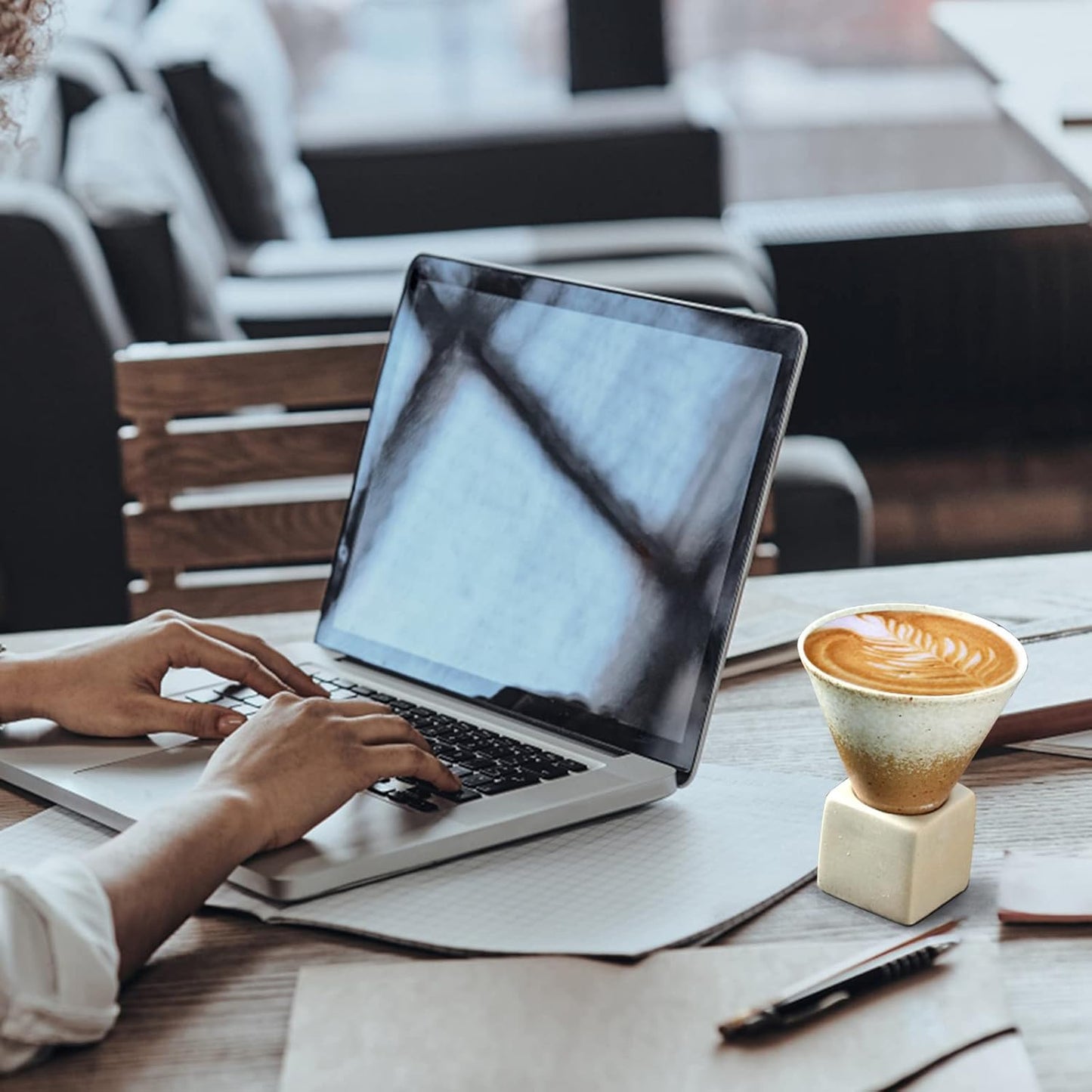 Coarse Pottery Coffee Mugs, Japanese Style Ceramic Tea Cups Triangular Cone Shape Porcelain Retro Mug with Square Base Heat Resistant Funnel Mugs Espresso Latte for Home Picnic Office