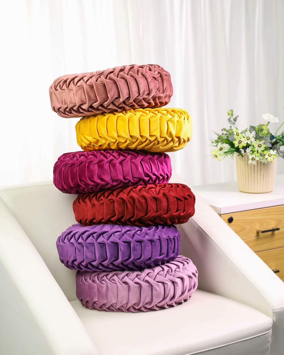 HLOVME Throw Pillow for Couch Decorative 3D Pumpkin Round Velvet Cushion for Sofa Bed Chair Floor 15"X15", Light Purple