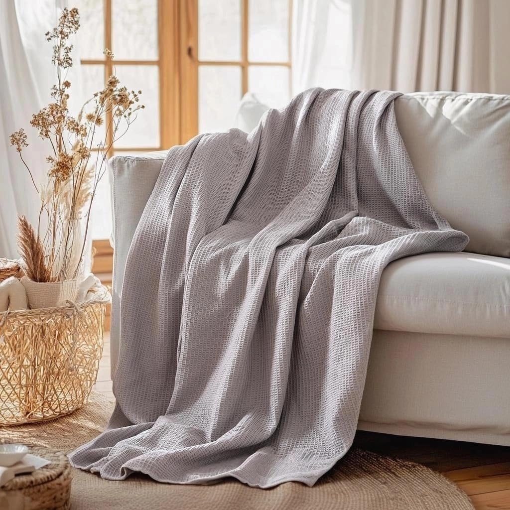 ISAENNE Grey Thin Waffle Weave 100% Cotton Throw Blanket,Solid Color Breathable Soft Cooling Blanket,Lightweight and Skin Friendly Blankets for Bed,Camp,All-Season Use,Christmas,80x60 Inches