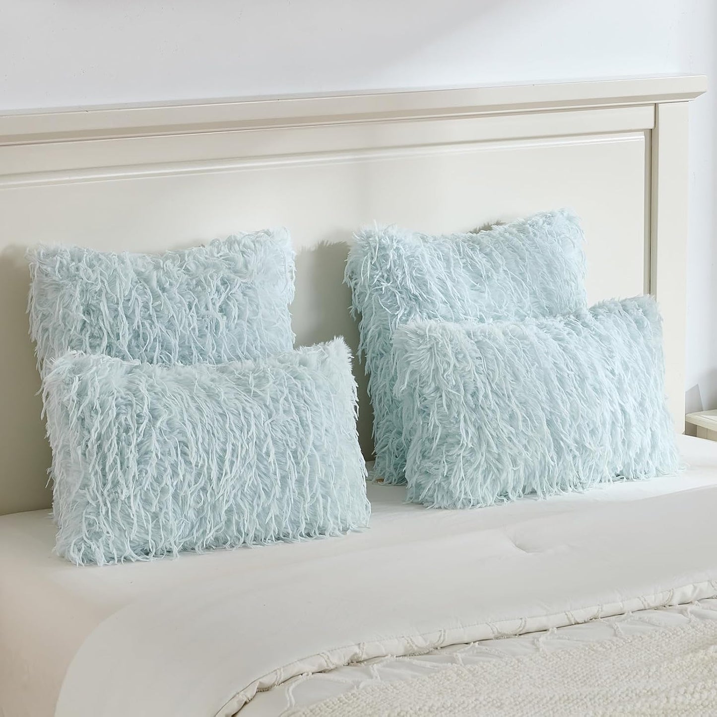 FUTEI Light Blue Decorative Throw Pillow Covers 16x16 Inch Set of 2,Soft Fluffy Faux Feather Texture Cushion Cases,Modern Home Luxury Decor for Couch Bed Living Room