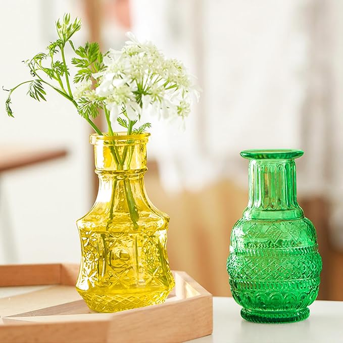 Colored Glass Bud Vases Set of 24, Vintage Small Vases for Flowers, Crystal Mini Glasses in Bulk, Small Flower Design for Centerpieces Wedding Decorations Home Flower Party Decor