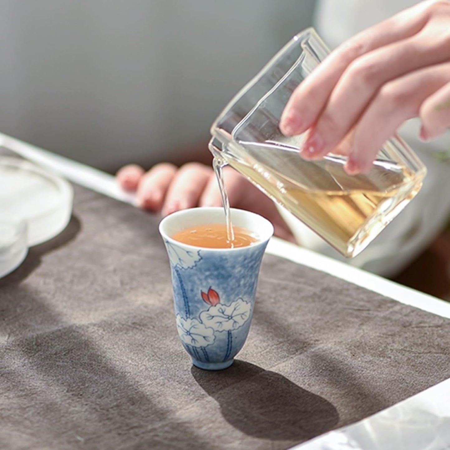 KAMMAK Ceramic Tea Cups Small, Cute Vintage Coffee Cup Set of 2, Porcelain Teacups Espresso Mug, 1.7oz Hand Painted Chinese Afternoon Tea Party Mugs, Birthday Gift for Women Men, Scented Lotus