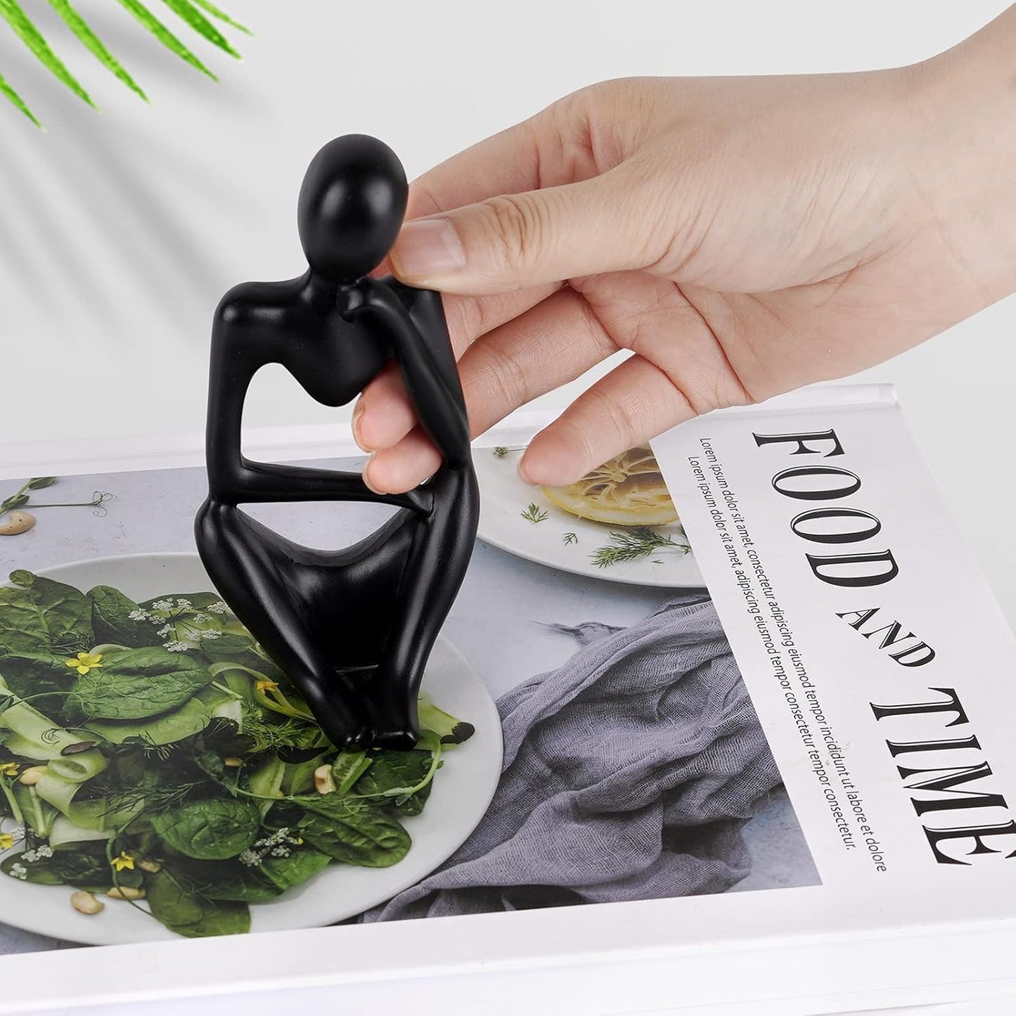 Creative Resin Thinker Minimal Abstract Art Sculpture Statue Figurines Home Office Bookshelf Desktop Decor (Black, Right, Small)