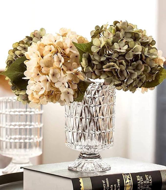 BLOFLO Embossed Glass Vase, 7'' Crystal Glass Vases, Pedestal Big Base Glass Bouquet Vase, Hydroponic Glass Transparent Vase for Home Office Wedding Dining Table Party (Long Rhombus Pattern)