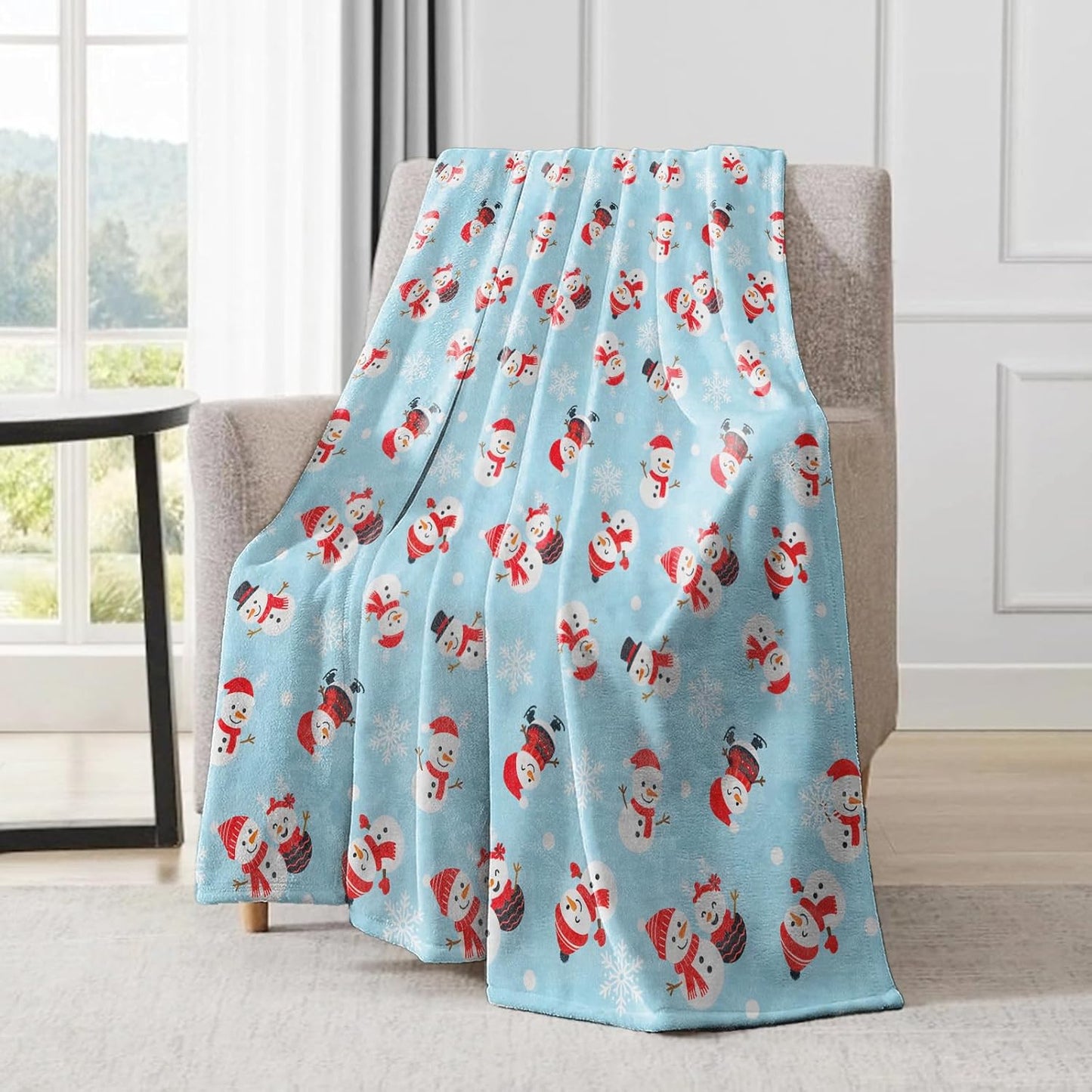 Cute Snowman Christmas Decorative Throw Blanket, Snowflake Print Decoration,Flannel Winter Blue Blankets for Couch Sofa,Holiday Decor,Xmas Festival Gifts for Kids Adults 40x50 Inch