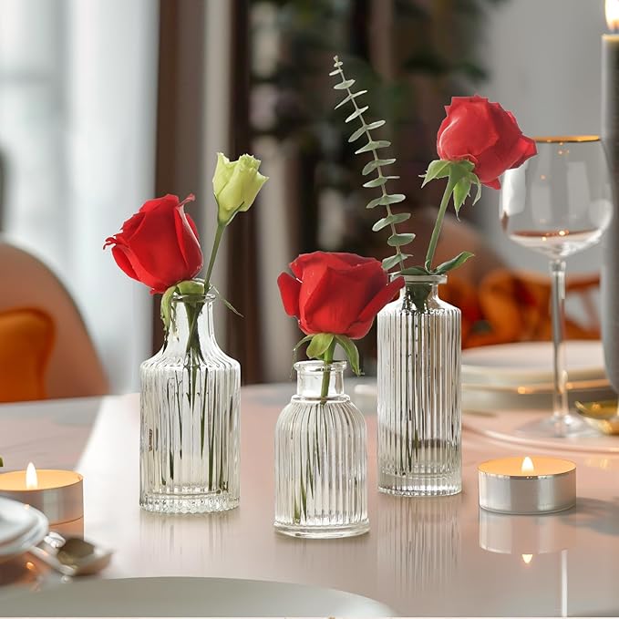 ComSaf Glass Bud Vases Set of 3, Small Flower Vases in Bulk, Mini Ribbed Vases for Centerpieces, Clear Vintage Vase for Table Decorations, Wedding, Party, Receptions, Home Decor (Different Sizes)