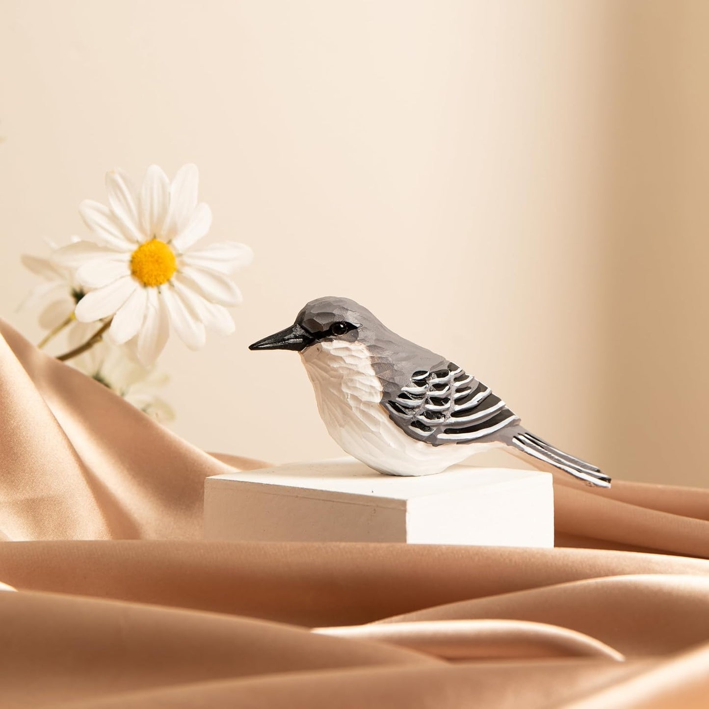 Handcrafted Wooden Mockingbird Figurine – Small Christmas Collectible Bird Decor for Shelf or Desk – Eco-Friendly Gift for Bird Lovers & Collectors