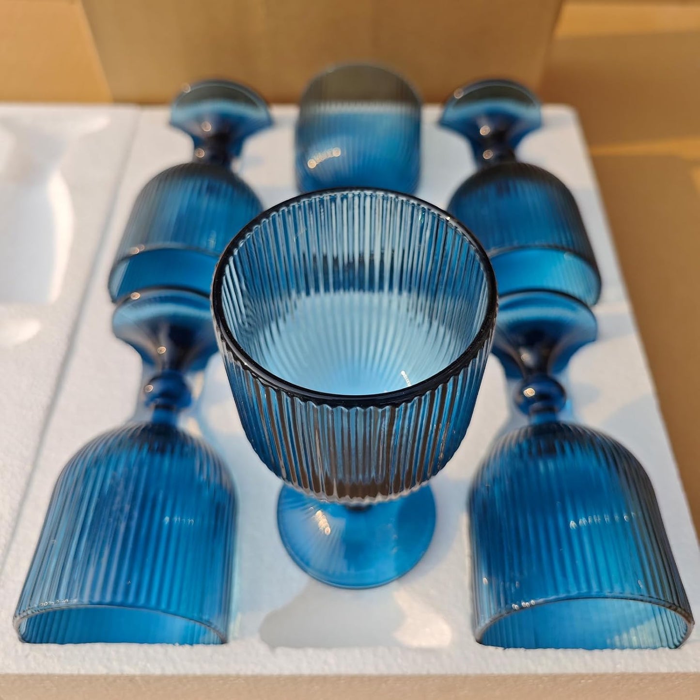 Blue Wine Glass Goblet Set of 6, 14 oz Blue Goblets Glassware, Colored Vintage Glassware for Weddings, Parties, Restaurants, Family Gatherings, Bars, Cafeterias, Dishwasher Safe