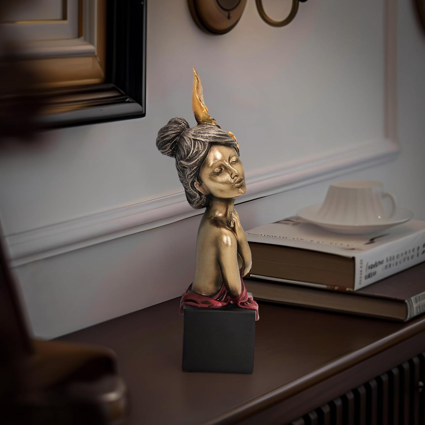 Leekung Modern Women Bust Statue for Home Deacorations,Gold Head Sculpture for Modern Aesthetic Decorations,Gold Home Decor Statues and Sculptures,Shelves Decor for Bathroom Office,Housewarming Gifts