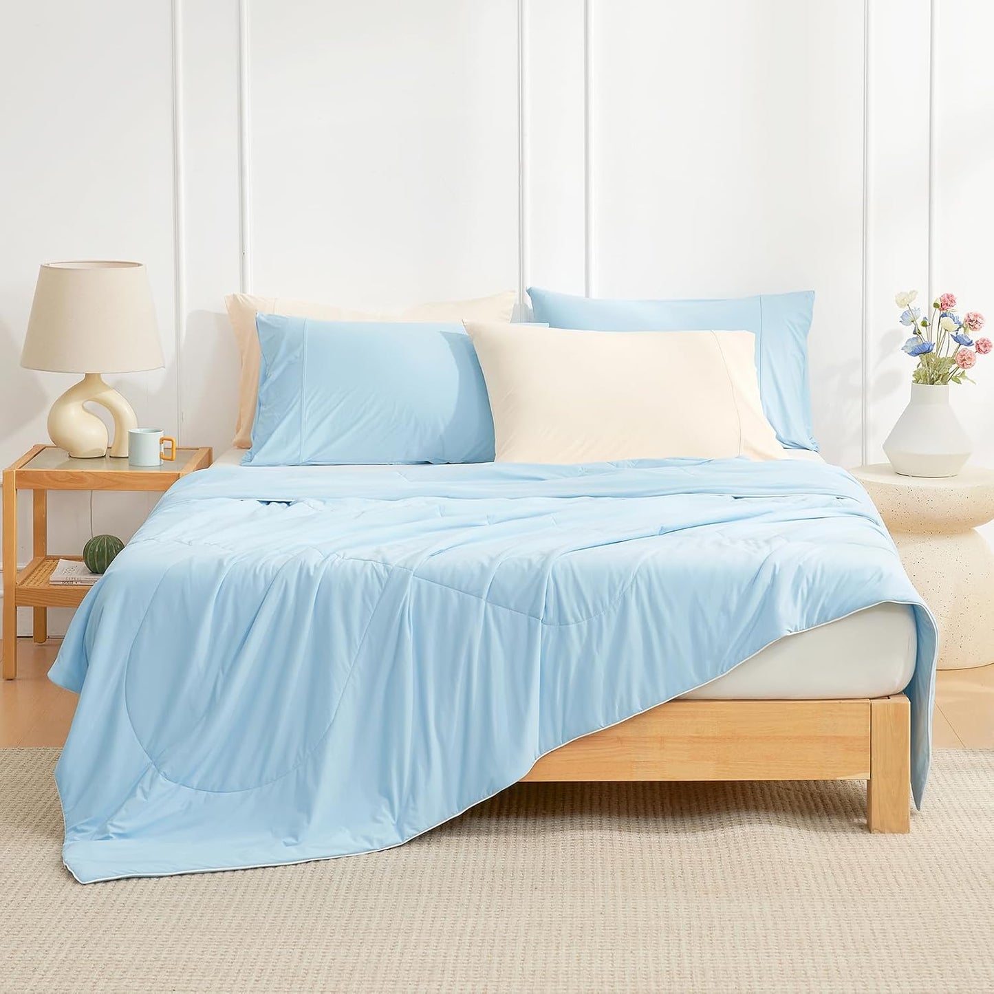 Cozy Bliss Cooling Comforter King Size, Cooling Blankets for Hot Sleepers and Night Sweats, Sky Blue Summer Comforter for King Size Bed, Breathable Soft Lightweight Silk Smooth