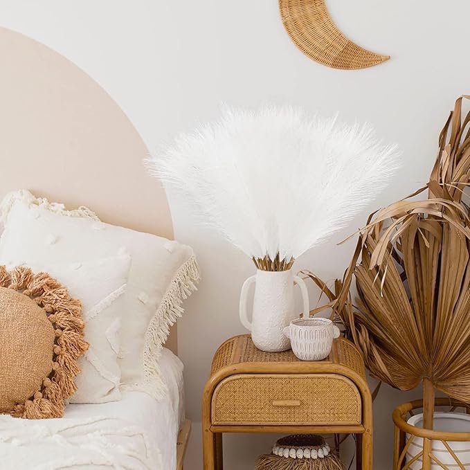 50pcs White Faux Pampas Grass Decor, 21.6" Short Artificial Pompous Grass Floral Fake Pompas Grass Branches Vase Filler Flower Arrangement for Home Wedding Boho Decor