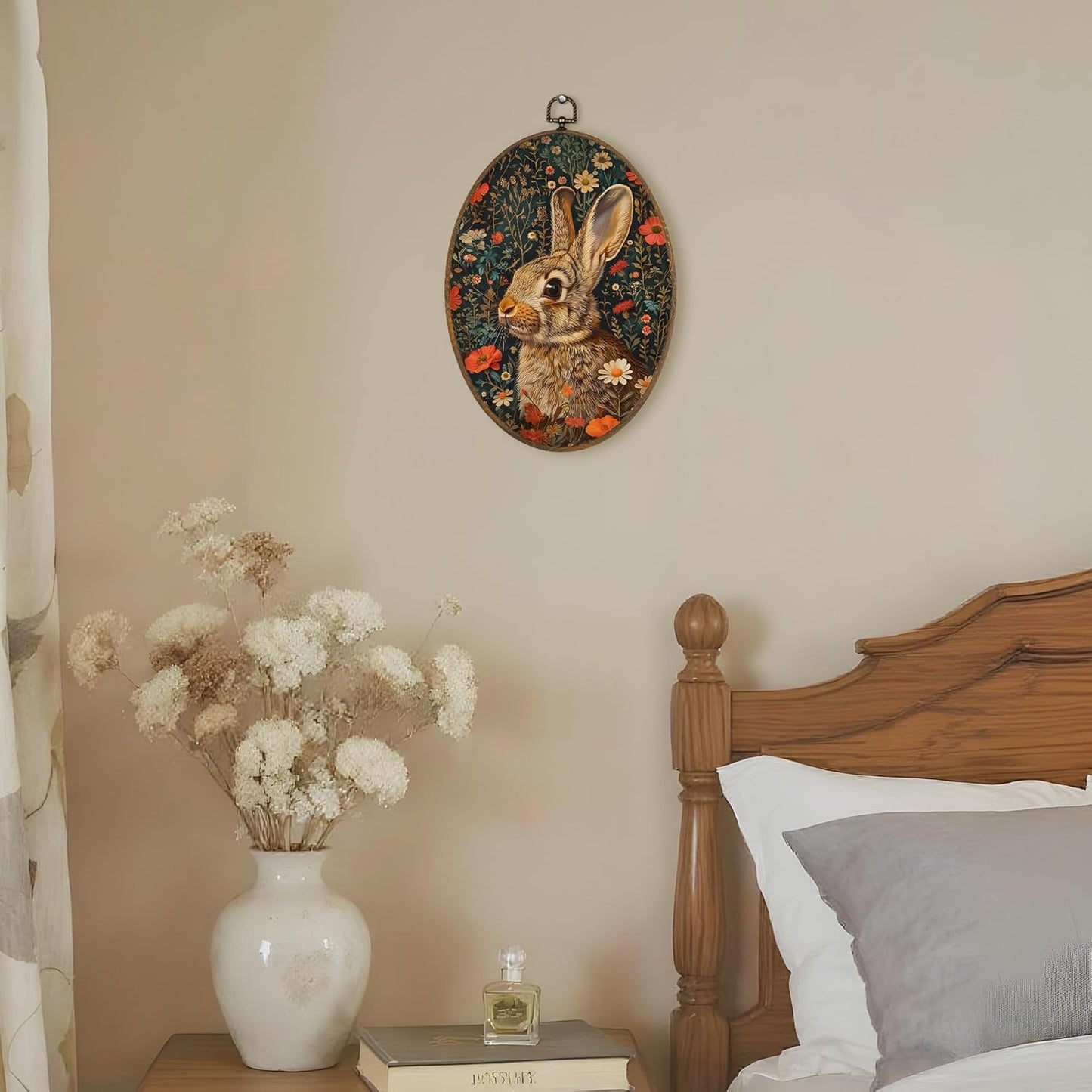 LKETW Vintage William Morris Bunny Floral Oval Wall Art Decor, Cottagecore Rabbit Botanical Floral Oval Canvas Hanging Decor, Retro Bunny Wall Decorations for Home Bedroom Living Room, 8.6x11.4 Inch