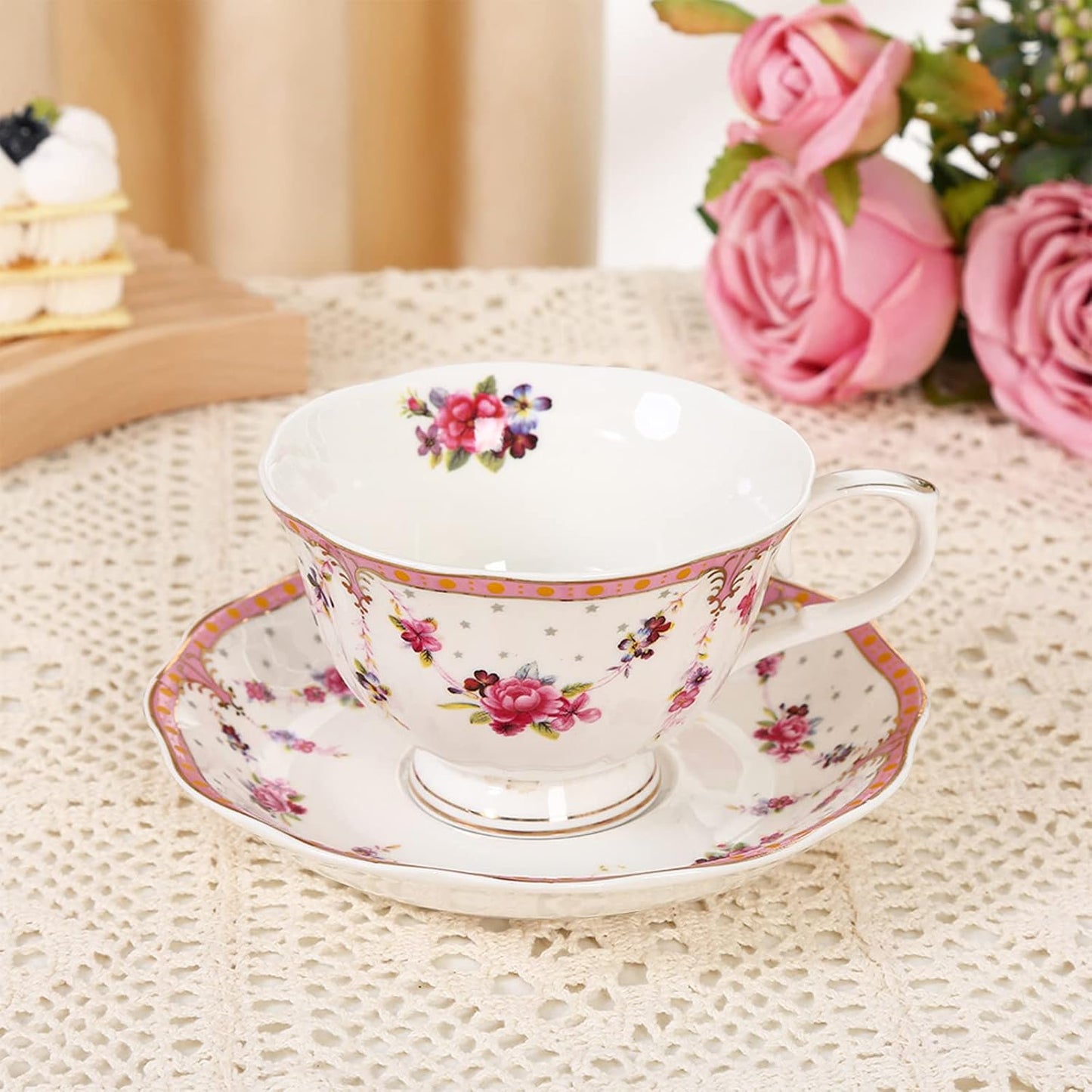 fanquare Vintage Pink Coffee Cup with Saucer, Porcelain Tea Cup and Plate, Big Floral Tea Cup Gift, 7.4oz