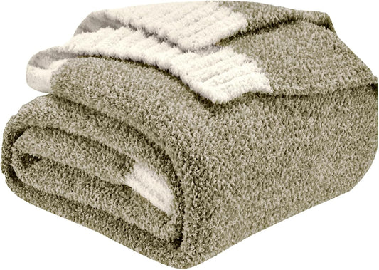 CozeCube Super Soft Fullfy Microfiber Reversible Knitted Blankets, Warm Cozy Fuzzy Plush Throw, Olive Green and White Melange Throw Blanket for Couch Bed Sofa, 50" x 60"