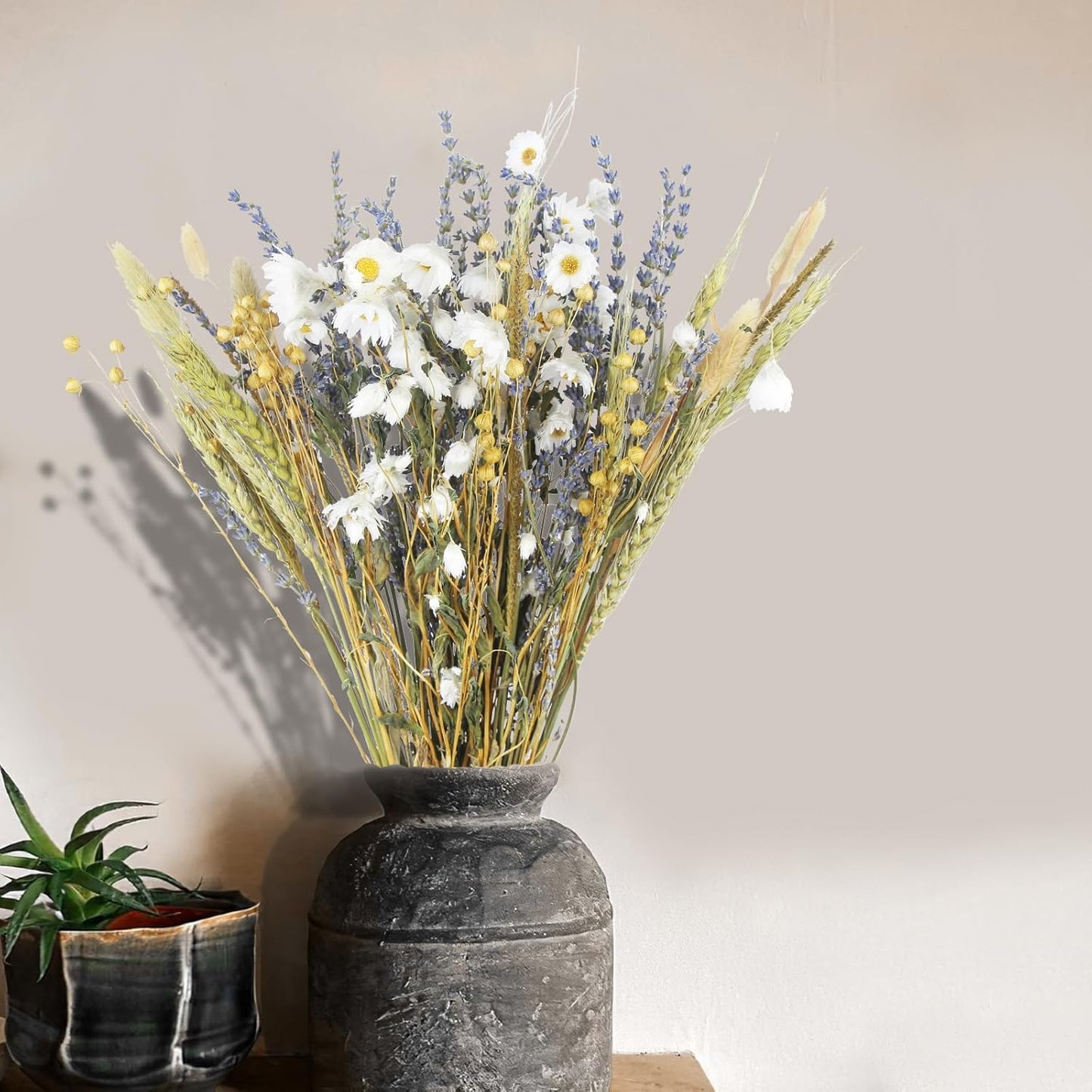 CISDUEO Dried Flowers Bouquet Dried Daisy Flowers Natural Lavender Bundles Dried Gerber Daisies Flowers Bunny Tails Wheat Stalks Floral Arrangements for Wedding Table Centerpiece Decor Farmhouse DIY