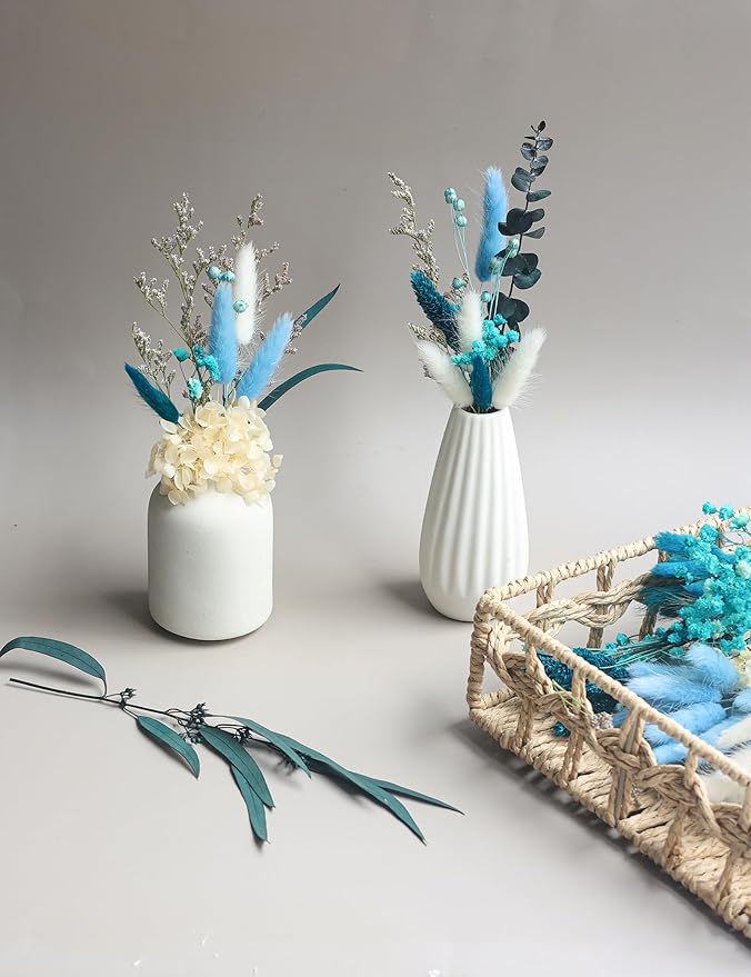 xin's convey Dried Flower with Stem for Vases, Dried Floral Bouquet, Mini Dried Flower Arrangements. (Blue)