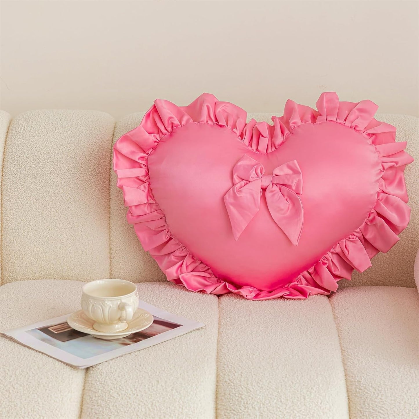 Heart Pillows, Cute Soft Room Decor Ruffled with Bow Love Heart Shape Throw Pillows Sofa Cushion Pillow for Living Room Bed Chair Car Decoration, Pink