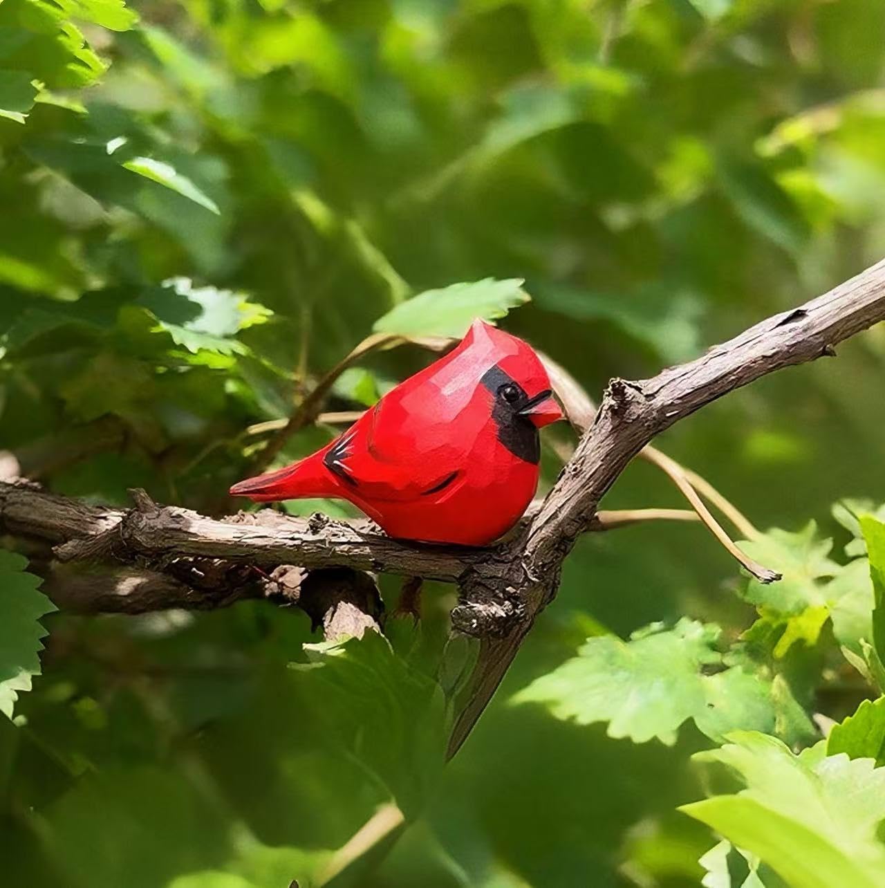 Handmade Wooden Red Cardinal Figurines Set, Hand-Painted Male Cardinal Birds on Base - Home Decor, Christmas Ornaments, Unique Gift for Bird Lovers & Craft Enthusiasts