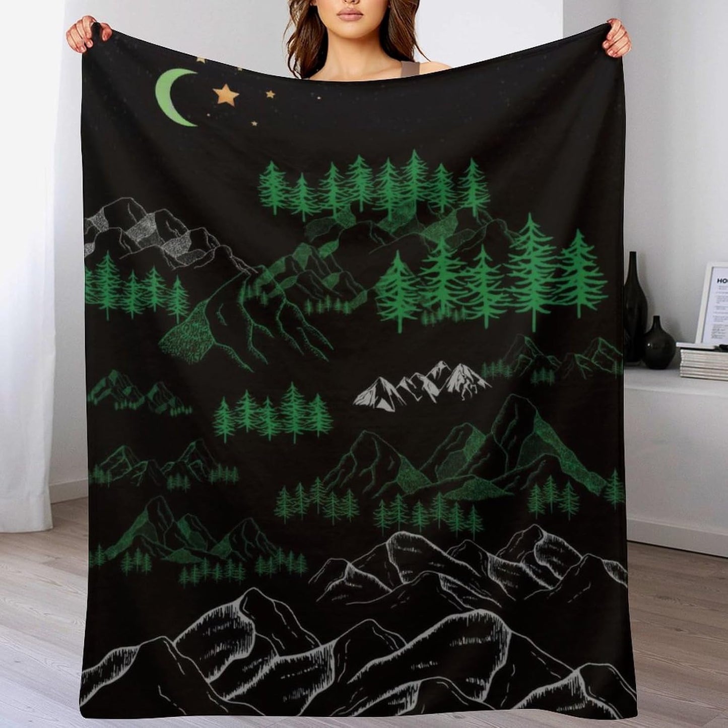 Night Sky Mountain Forest Throw Blanket, Fuzzy Blanket, Ultra Soft Cozy Flannel Throw Blankets Lightweight Fleece Blankets for Bed Couch Sofa 60"×80"