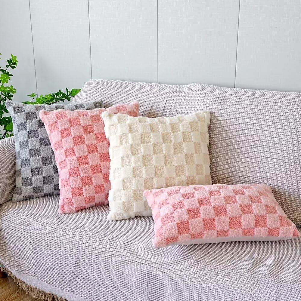 Faux Fur Plush Decorative Throw Pillow Covers 18x18 Square Checkered Soft Faux Fur Pillow Covers for Couch Christmas Set of 2 Pink-Z x2