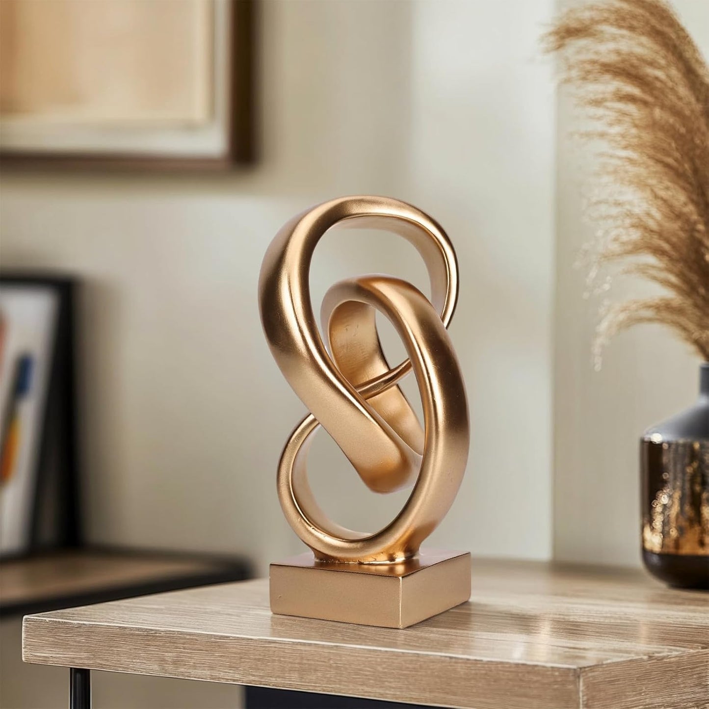 DOVDOV Abstract Gold Knot Statue, Geometric Knot Decor, Gold Decor on Shelf Bookshelf countertop for Living Room Coffee Table Office Coffee Table entryway entryway Desktop Decorative Ornament.