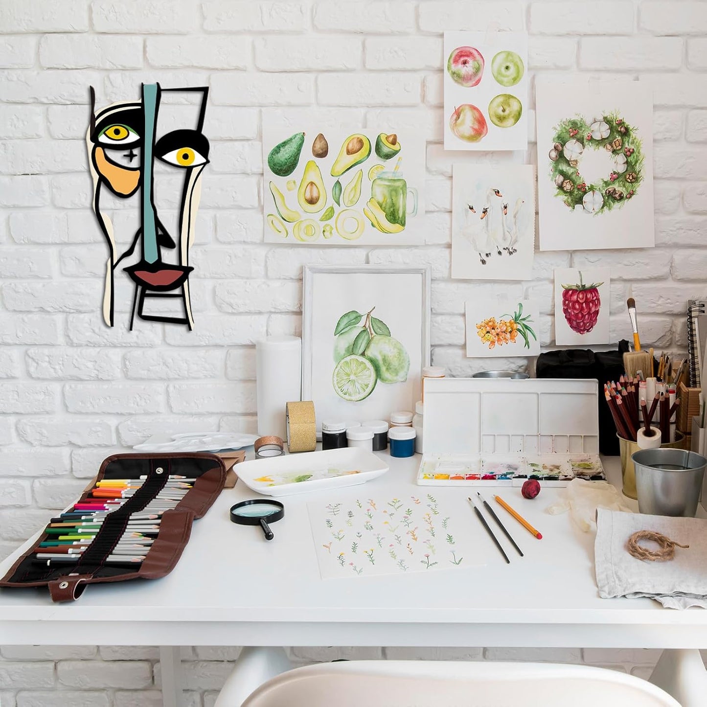 Kas Home Abstract Wall Decor, Abstract Metal Line Face Wall Art Sign Modern Home Decor for Living Room, Bedroom, Office, Housewarming Couple's Gifts (8L x 16W)