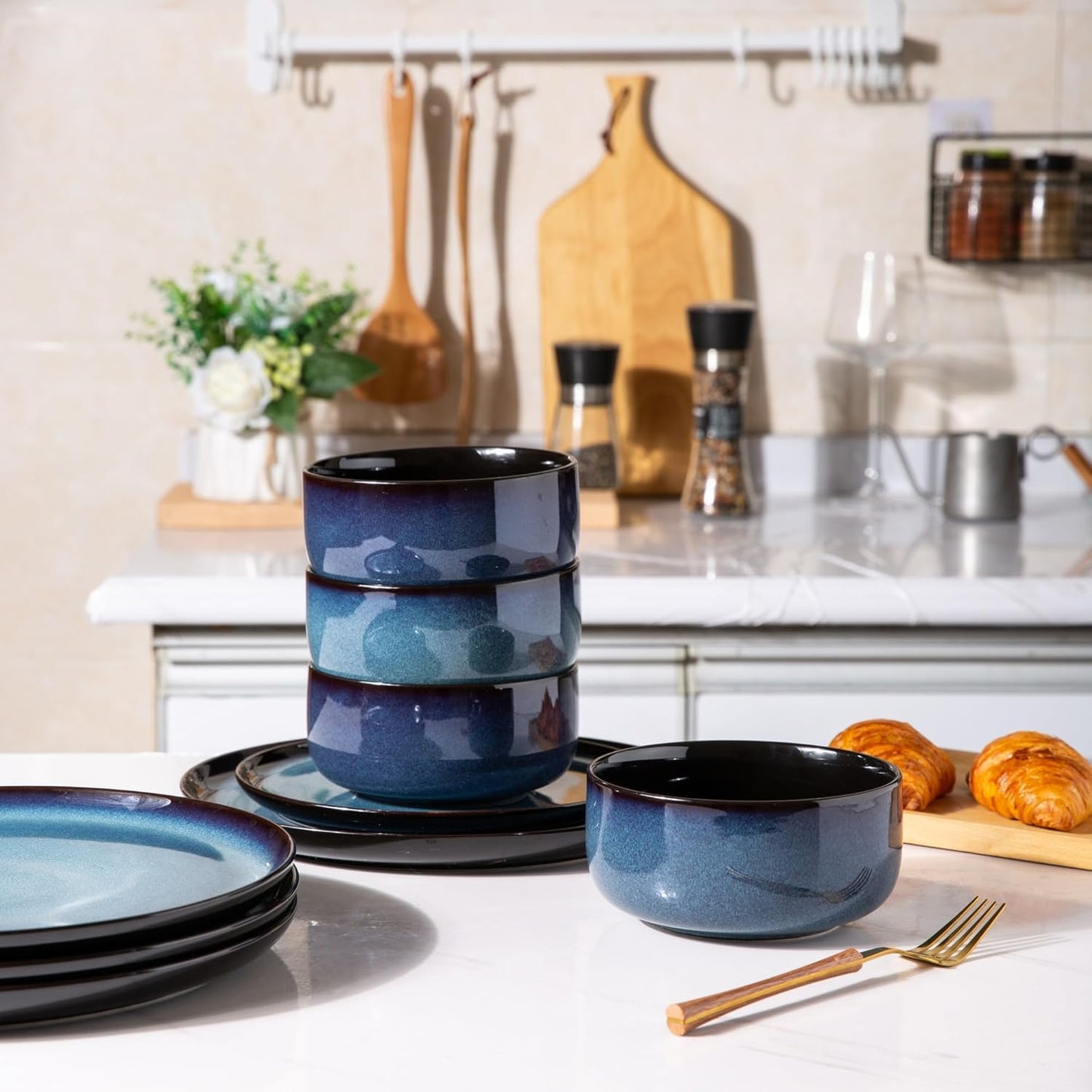 LeRatio Ceramic Dinnerware Sets for 6,Porcelain Plates and Bowls Sets,Handmade Reactive Glaze Dishes Set,Chip Resistant and Scratch Resistant | Oven&Dishwasher & Microwave Safe-Blue(18PCS)