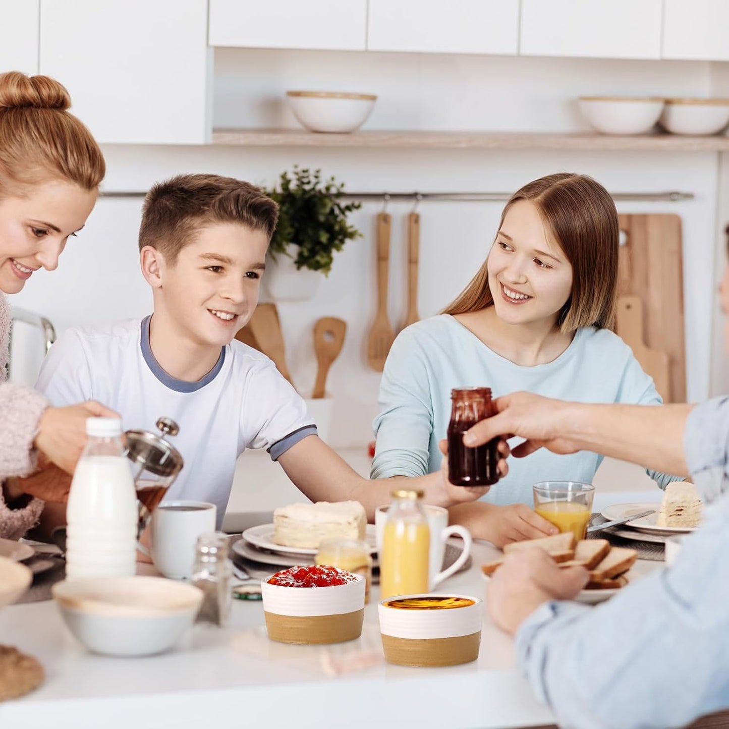 Hasense Ceramic Ramekins - 4 oz, Creme Brulee & Mini Souffle Dishes Set of 6, Oven Safe, White