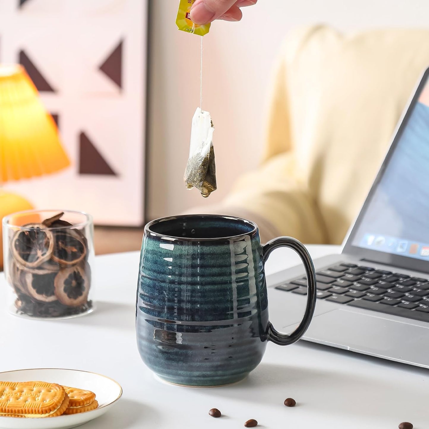 Large Coffee Mugs, Extra Large Ceramic Coffee Mug, 23 oz Handmade Pottery Mug, Big Tea Cups with Handle for Office and Home, Dishwasher and Microwave Safe (Ink Red)
