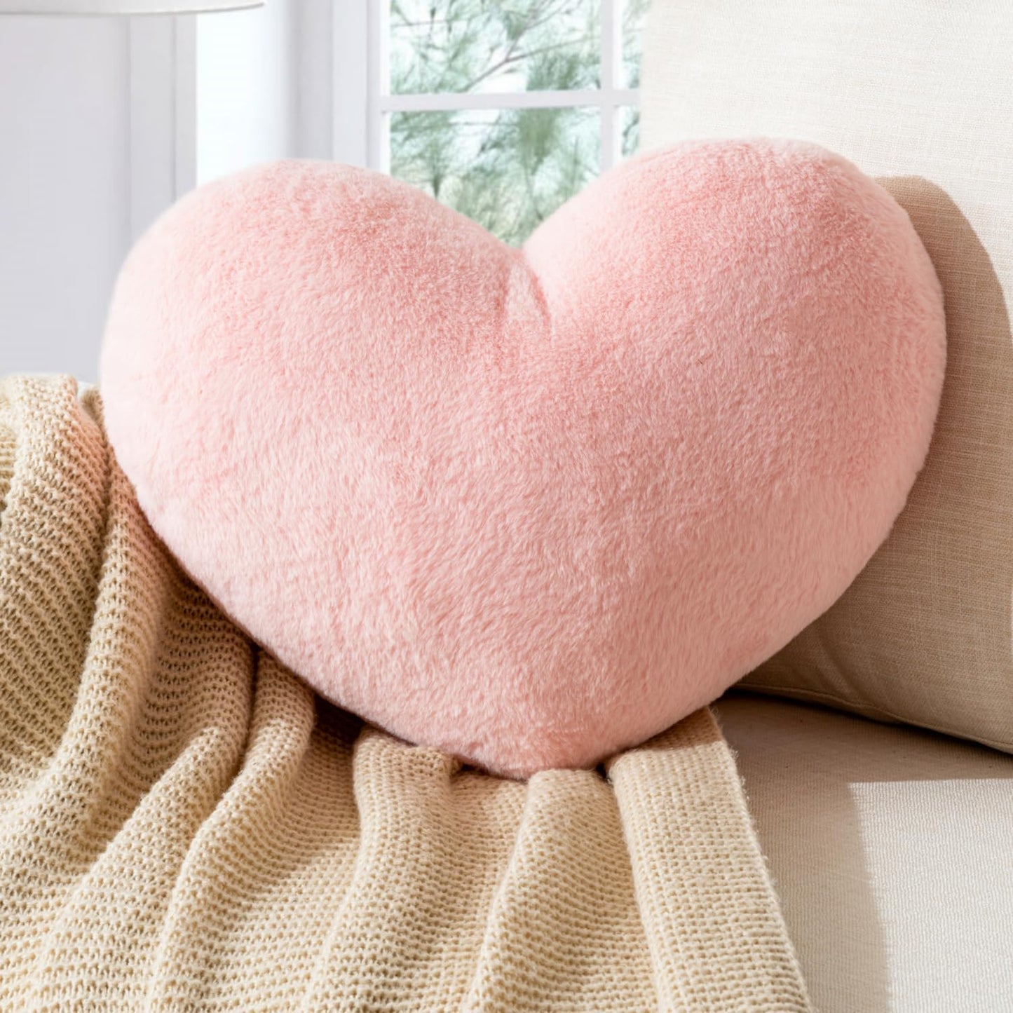 Heart Pillow Heart Shaped Throw Pillows Super Soft Faux Rabbit Fur Heart Throw Pillow Valentines Day Decorations Pillow,Wedding Decor, Women Girls Home Decoration