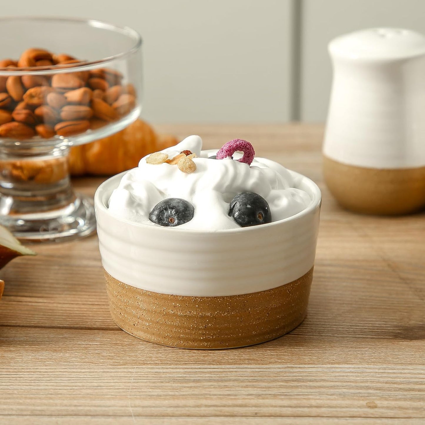 Hasense Ramekins, 6 oz Stoneware Ramekin Oven Safe Set of 6, Mini Ramekins Bowls for Dipping, Brulee, Custard, Farmhouse White Wedding Gift