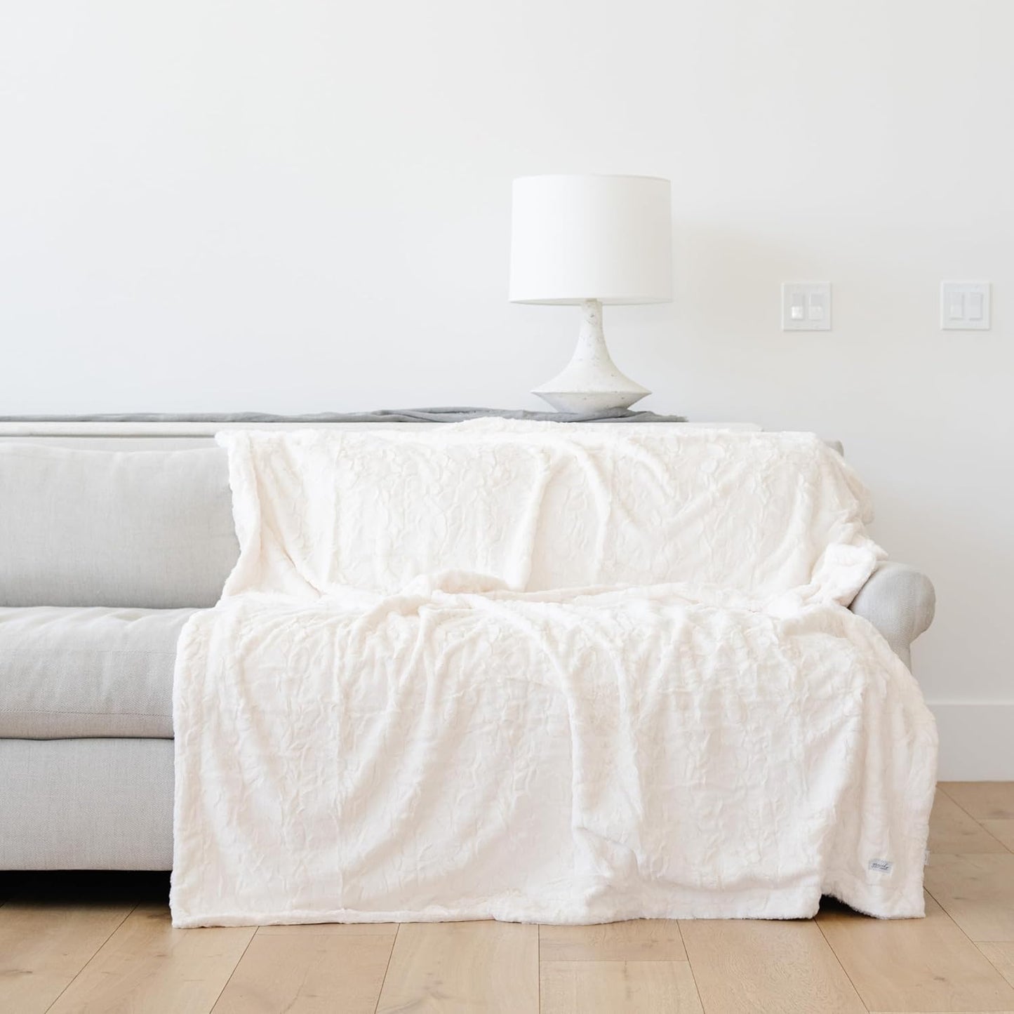 GRACED SOFT LUXURIES Throw Blanket Softest Warm Elegant Cozy Faux Fur Aesthetic for Home, Couch, Sofa, Bed, Living Room (Solid Ivory, Extra Large 60" x 80")