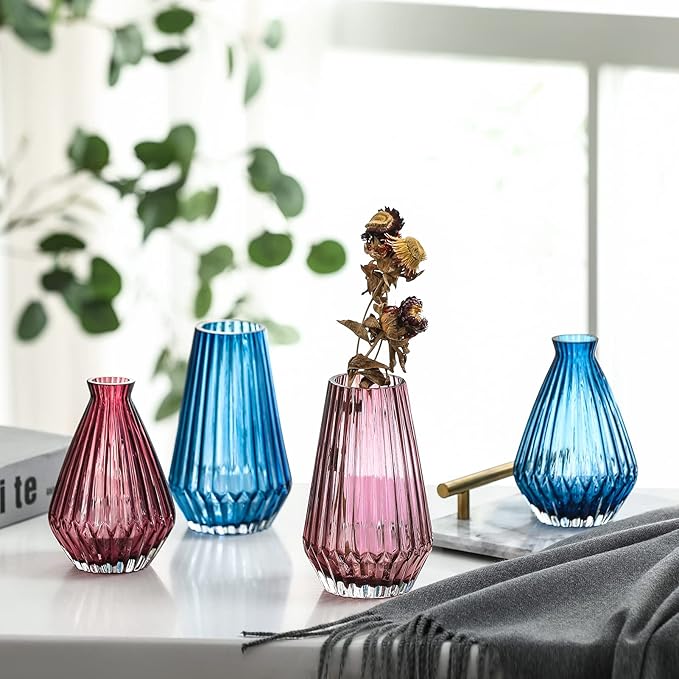 G Fusuma Red Glass Flower Vase for Table Centerpiece, High-Grade Decorative Flower Vase for Bouquets,Mantel and Shelf Display, Dining Table Centerpiece, Living Room Office Decoration, 6" Tall