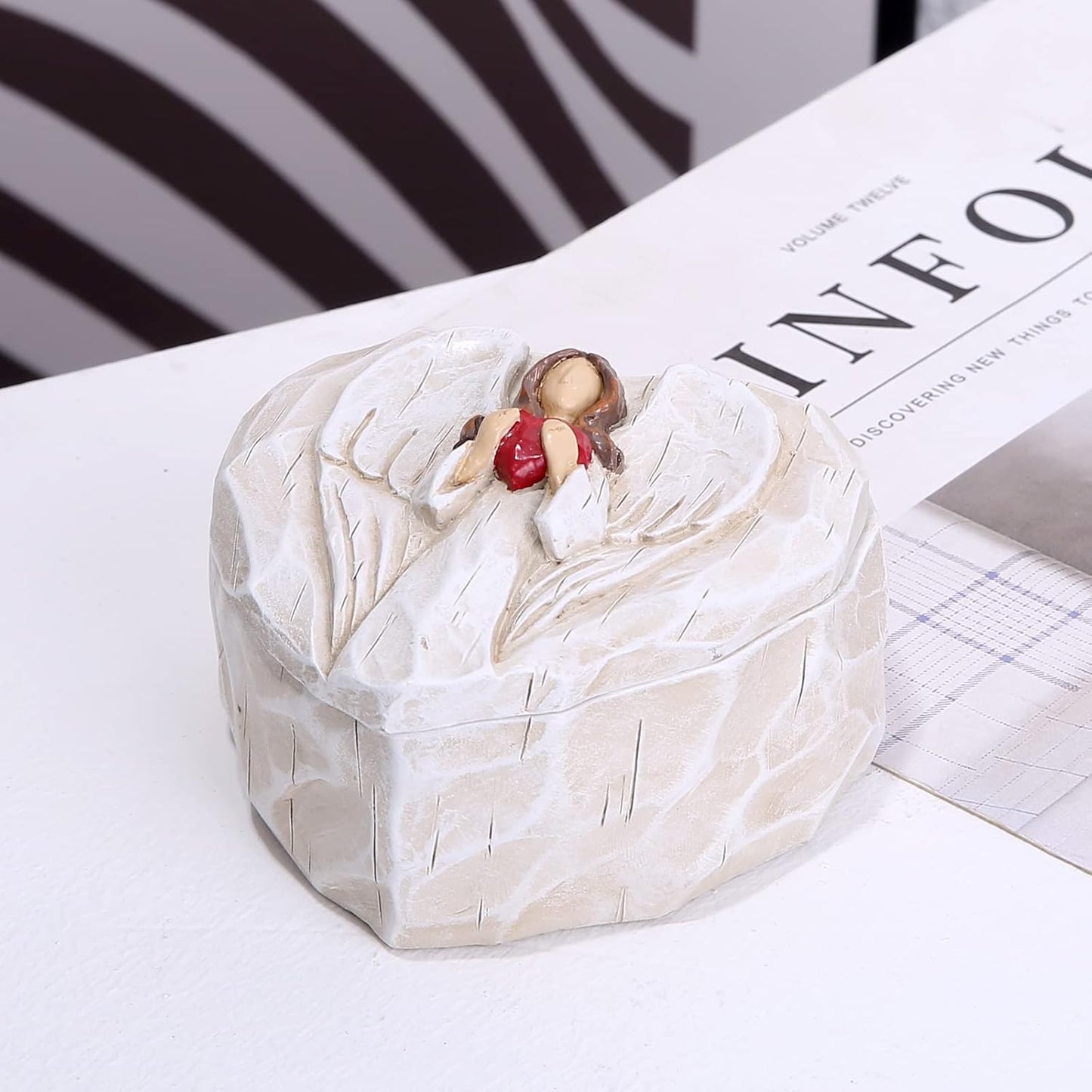 Hodao Angel Figurines Angel Gift Sculpted Hand-Painted Keepsake Box