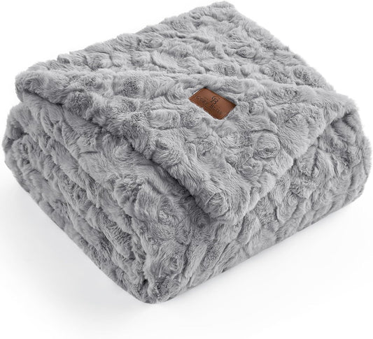Cozy Bliss Faux Fur Throw Blanket for Couch, Fuzzy Soft Plush Thick Warm Fluffy Reversible Wave Textured Blanket for Sofa Bedroom Living Room, 55 * 70 Inches Grey