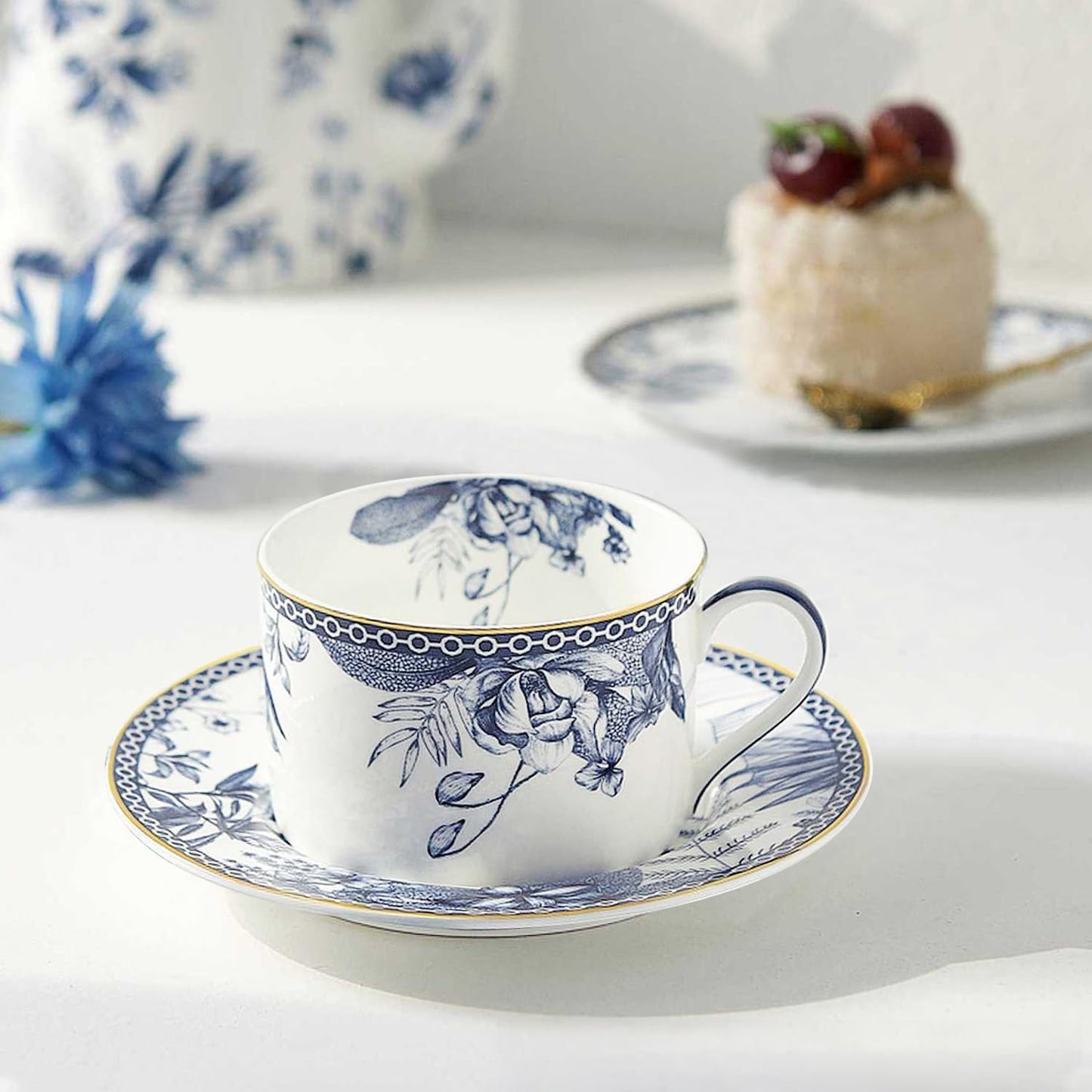 fanquare 6 oz Blue Floral Bone China Tea Cup with Saucer, Hand Print Procelain Cups for Tea Party, British Coffee Cup and Saucer