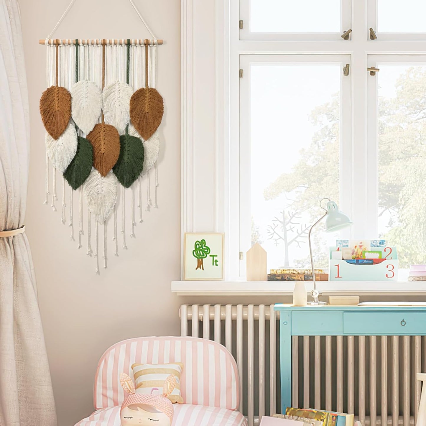 KHOYIME Macrame Wall Hanging Leaves Woven Tapestry, Boho Chic Home Decor Modern Bohemian Handmade Leaf Feather Wall Art Decorations for Apartment Dorm Living Room Bedroom Nursery Backdrop 16.5"x29.5"