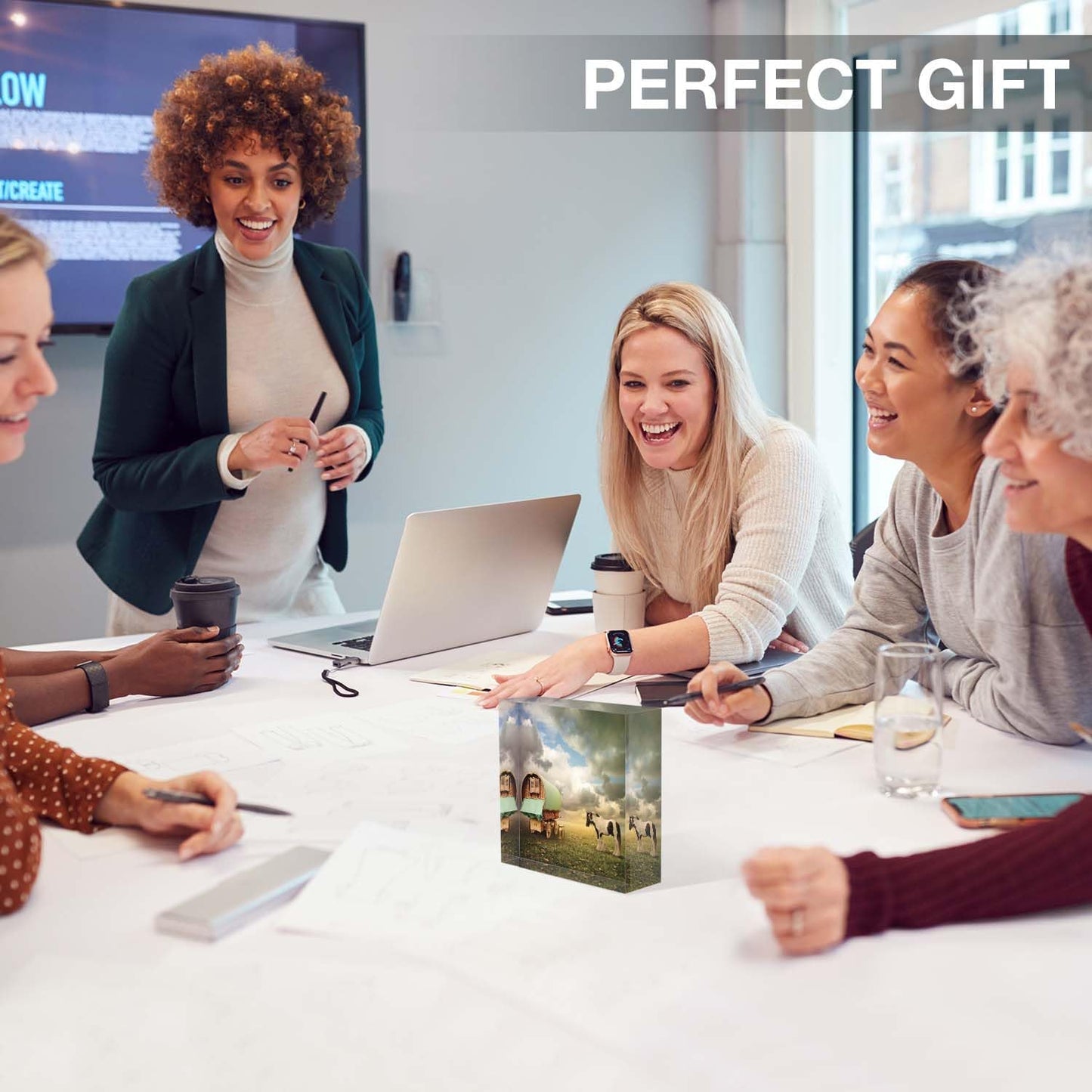 Desk Ornaments Old Caravan, Trailer, Wagon With A Horse Acrylic Desk Decor 4x4 Tabletop Wall Sign - Appreciation Presents for Coworkers - Presents for the Friends - Housewarming Presents